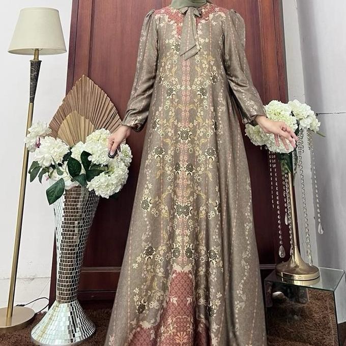 Ruby Dress Silk Cerruti  Muslim