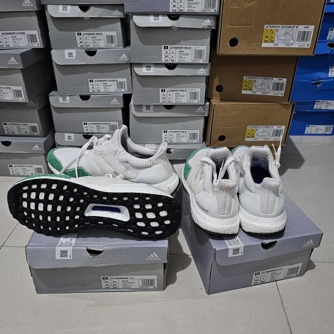 AdidasOriginalUltraboost 1.0 White GreenBnibResmi