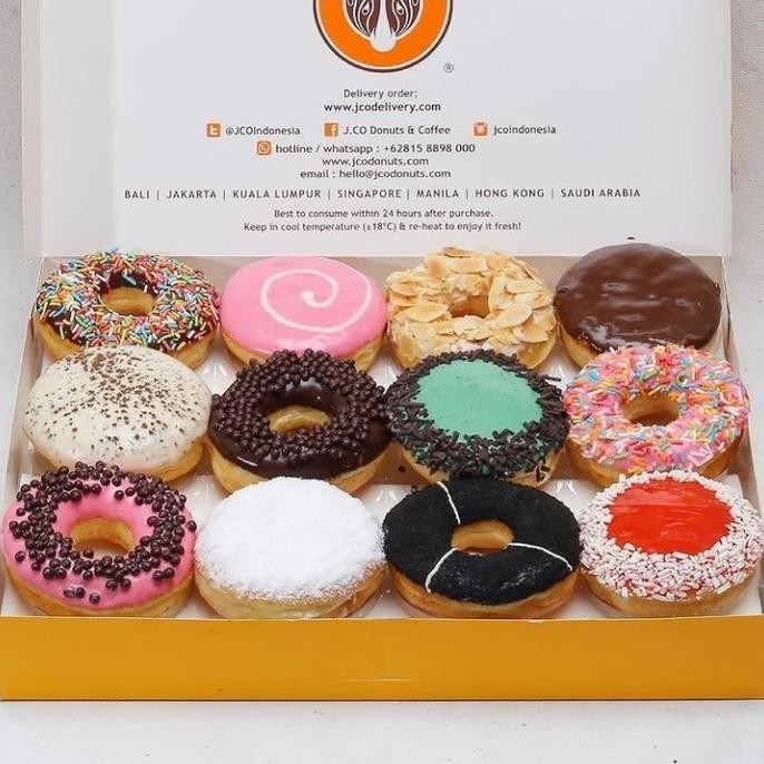 J CO Donat/ JCO Donut / J CO Donut / J POPS Mini - Dozen