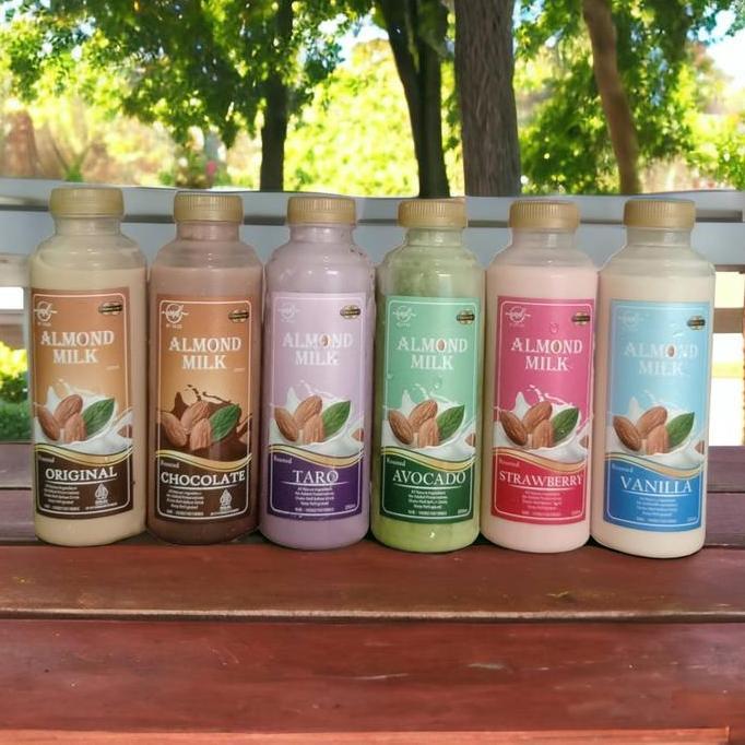 Leite - Almond Milk | Hazelnut Milk