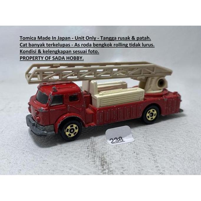TOMICA NO. F33 AMERICAN LADDER CHIEF RED UNIT ONLY SADHO