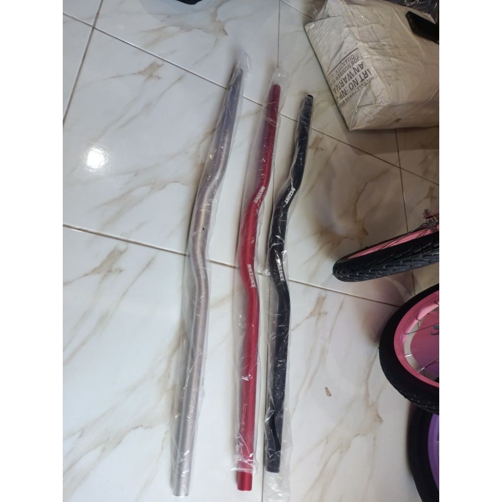 Handlebar Sepeda Raceface Oversize 31.8x800mm Stang MTB XC Downhill Fixie