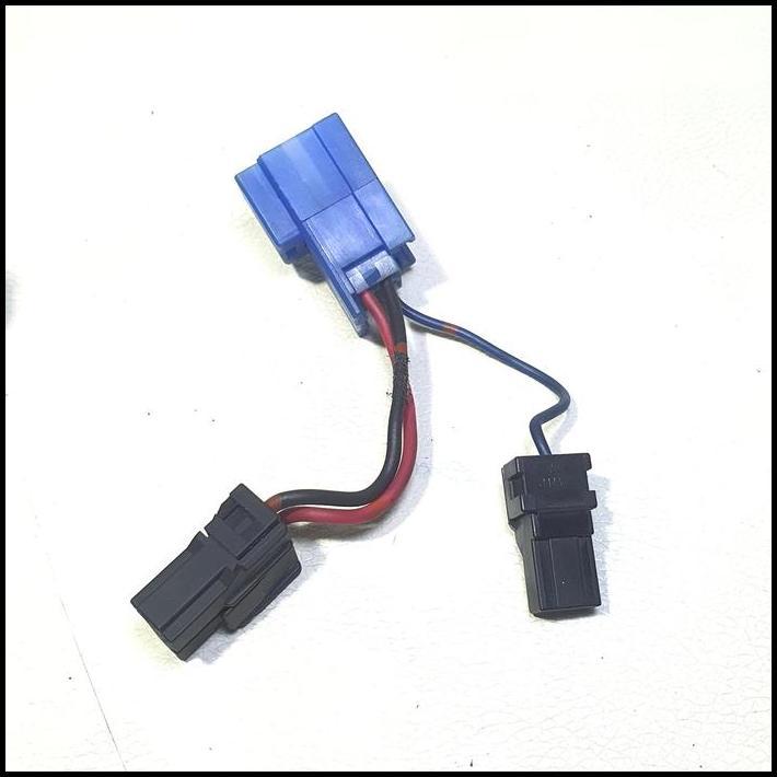 TERLARIS SOCKET CONNECTOR LIGHTER PEMATIK API  HEAD UNIT NISSAN XTRAIL X-TRAIL T30 