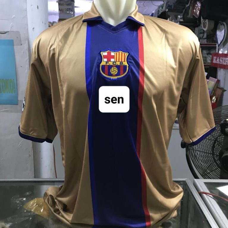 JERSEY BARCELONA AWAY 2001/2002 NAMESET KLUIVERT 9