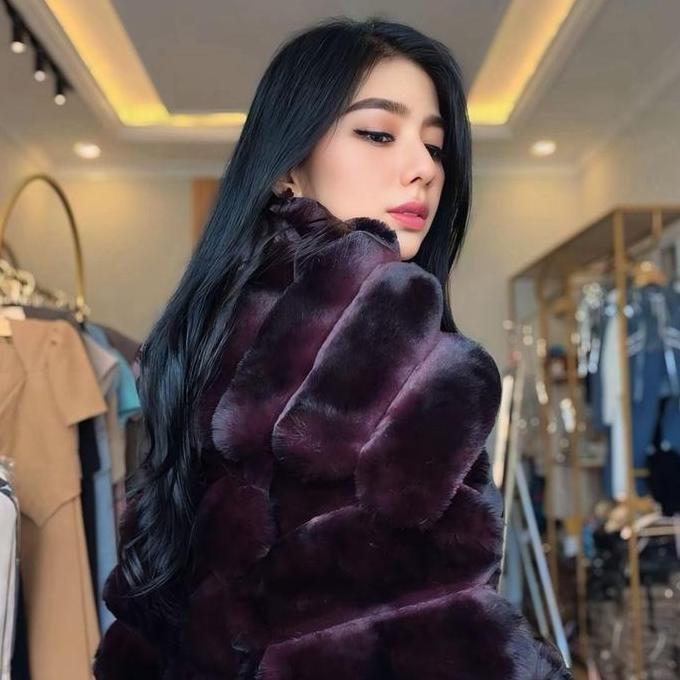 Anjani Winter Coat 2, winter coat, jaket salju , jaket bulu, winter coat bulu