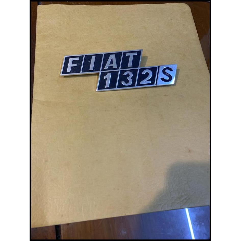 TERLARIS EMBLEM FIAT UNTUK MOBIL FIAT 132 S 