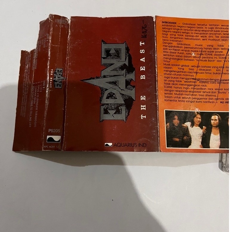 Kaset Pita Edane Album The Beast