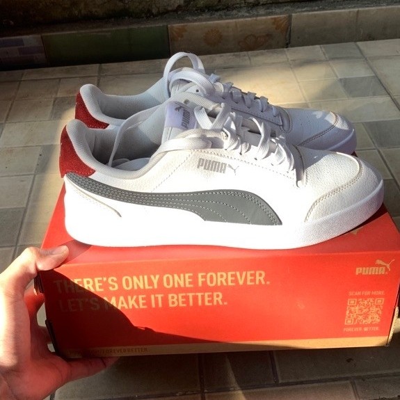 Sepatu Puma Shuffle Sneakers