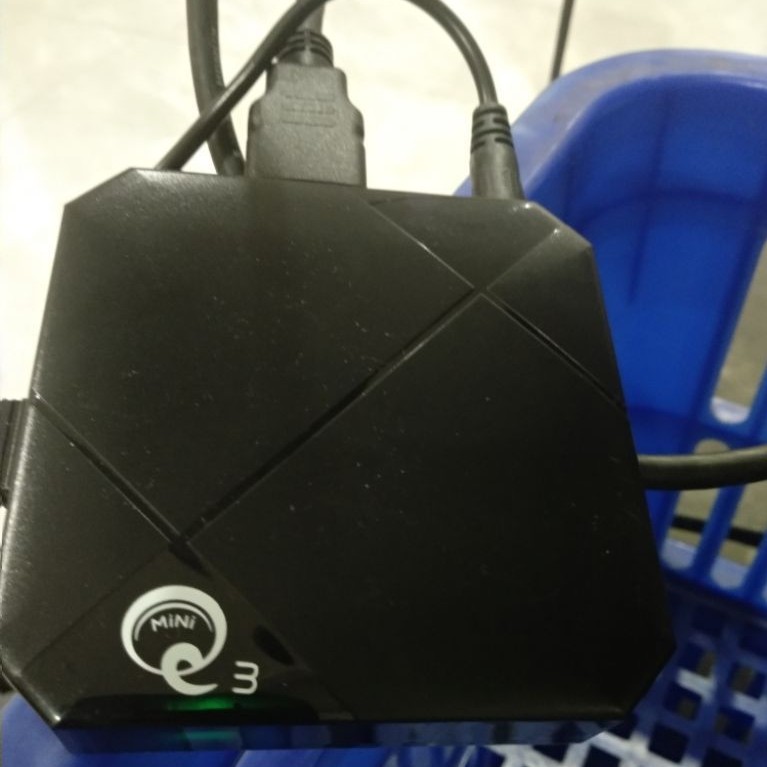 android box miniQ3 kecil second kondisi normal keterangan liat deskripsi