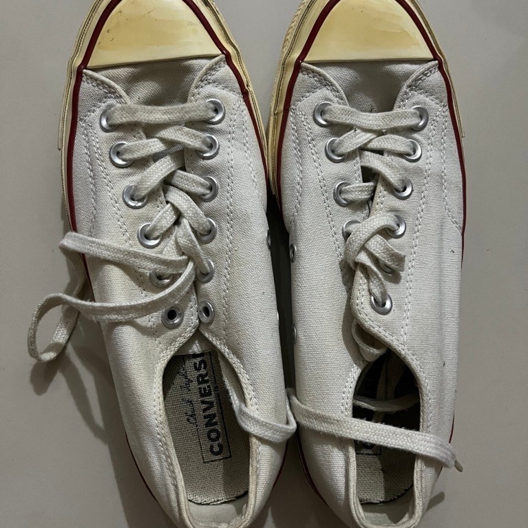 Preloved convers