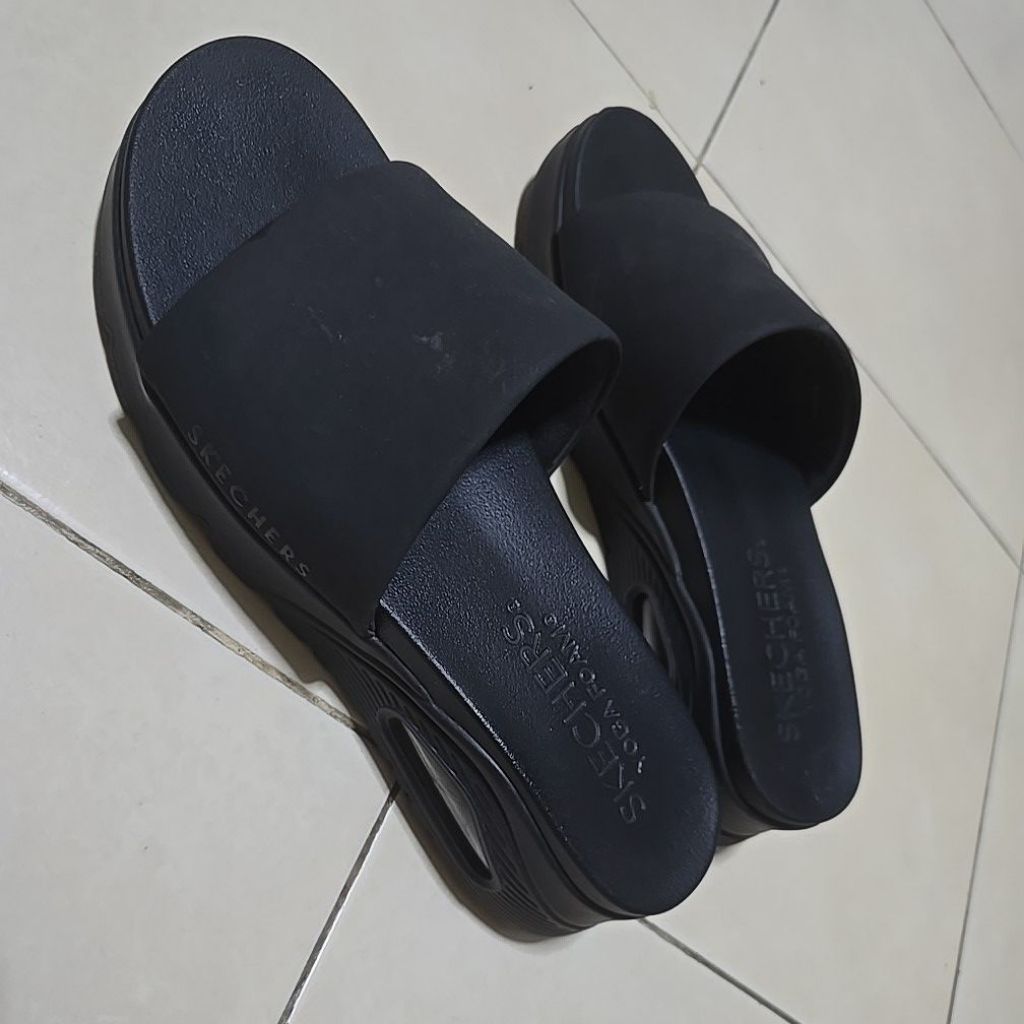 Sandal Wanita Uno Asli Sketcher