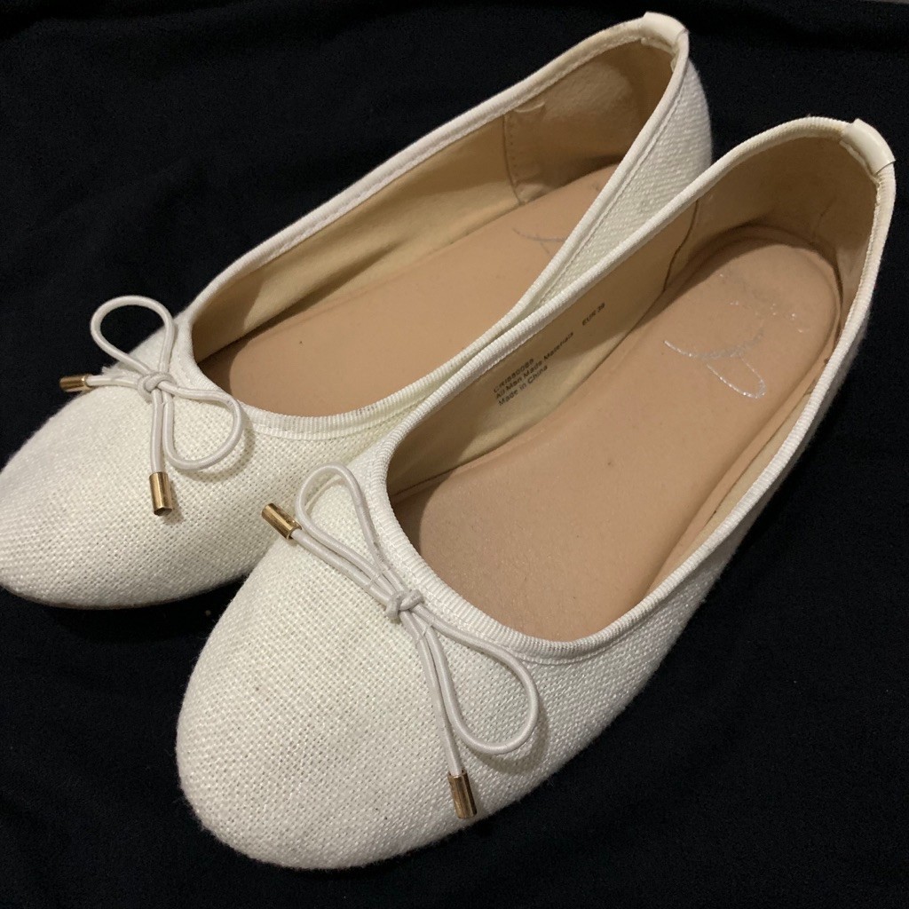 Sepatu Flat Flat Shoes Wanita Ivory Chrissie Size 39 Original Payless