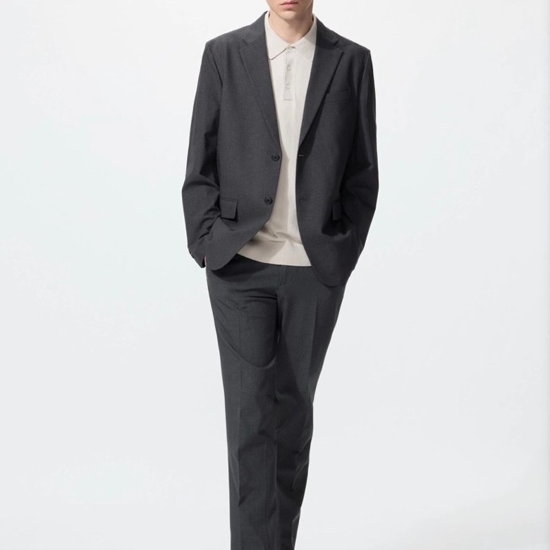 UNIQLO - Blazer in Grey