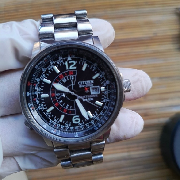 Citizen Eco-Drive Nighthawk WR200 – Stainless Steel