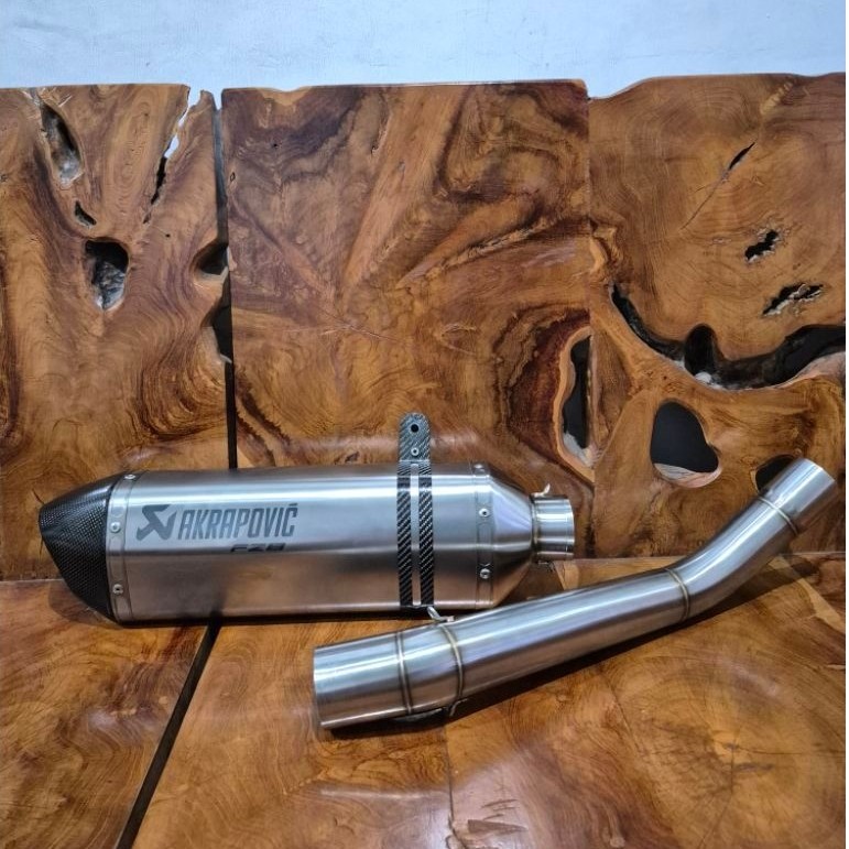 Akrapovic Titanium original slovenia Slip on Zx6r