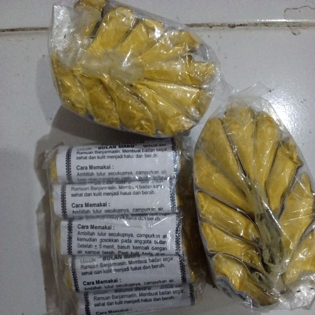 LULUR BULAN MADU LULUR KUNING WANGI