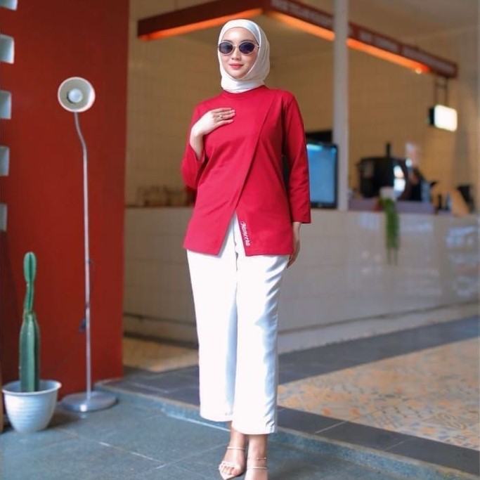 Nameera Baju Kaos Wanita Model Silang Terbaru Tangan 7/8 Kekinian