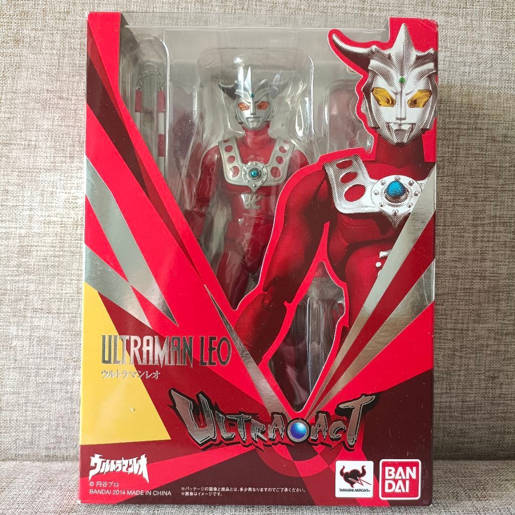 ULTRA ACT ULTRAMAN LEO ORIGINAL BANDAI
