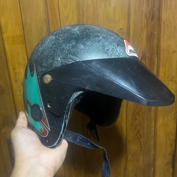 helm kiwi jadul bahan