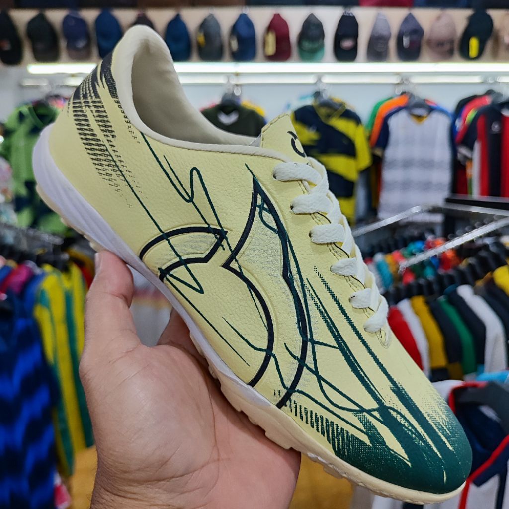 Sepatu Futsal Mini Soccer Dewasa Sol Dijahit / Sepatu Mini Soccer