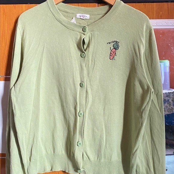 CARDIGAN HIJAU AVOCADO
