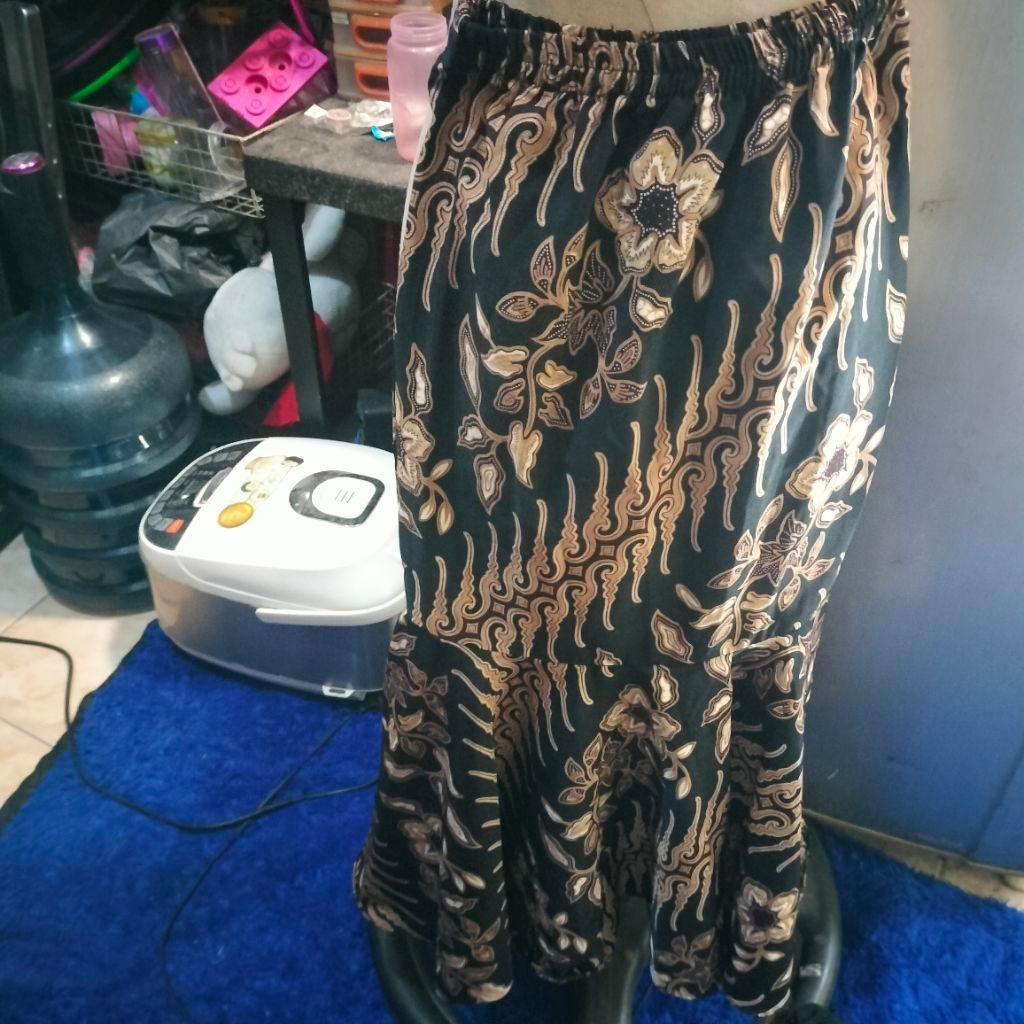 rok batik kode sr