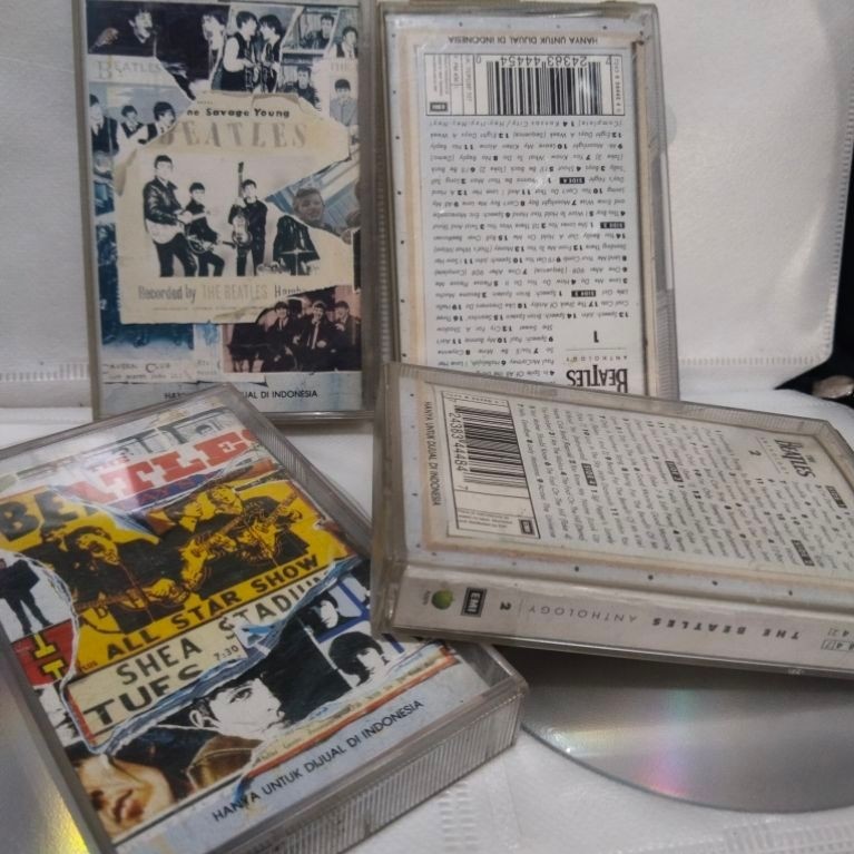 kaset pita THE BEATLES _ ANTHOLOGY