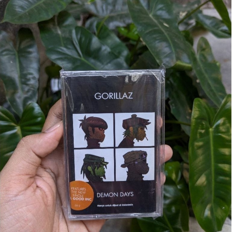 Kaset Gorillaz - Demon Days 2005 Official Cassette Tape
