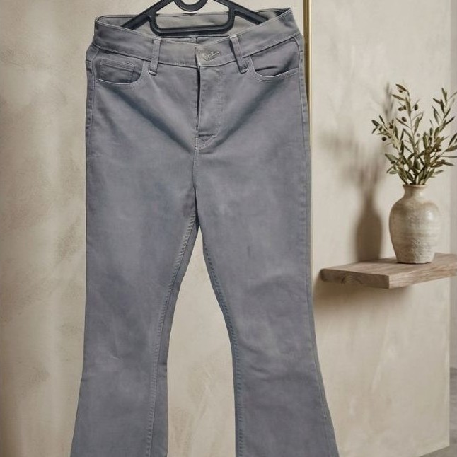 celana jeans wanita cutbray (preloved)