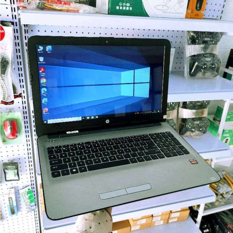 Laptop Grafis HP Ram 6Gb SSD 256GB Radeon R5 murah saja