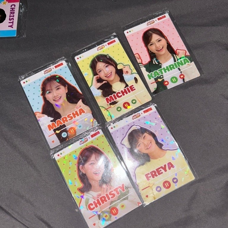 Photocard japota x jkt48 hologram rare v4