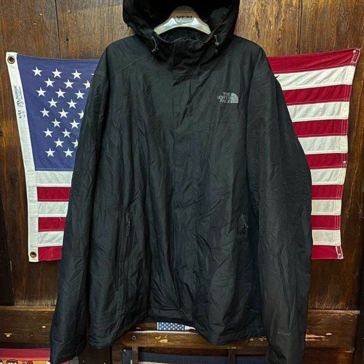 Jaket TNF Waterproof Dryvent