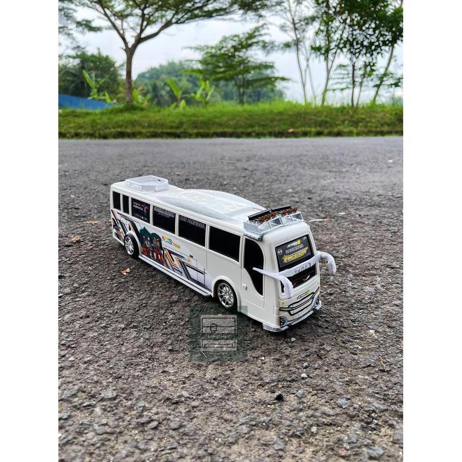 Bambam3D  BIS MINIATUR FULL AKSESORIS miniatur bus full modif rkc miniatur bus spek detail