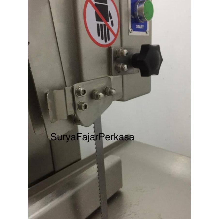 bone saw blade /pisau pemotong tulang/refill gergaji/gergaji