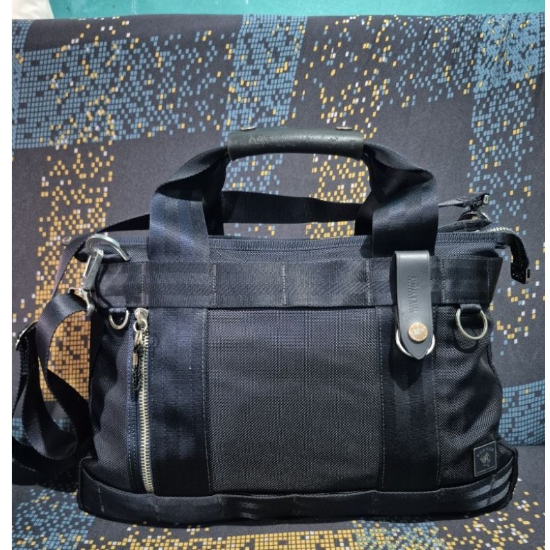 Tas Selempang Laptop Porter International