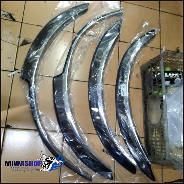 FENDER TRIM LIST BAN MOBIL ISUZU PANTHER NEW 2000 BARU