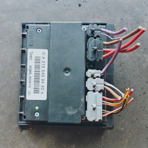 modul AC Mercedez mercy E230 new eyes W210 M111