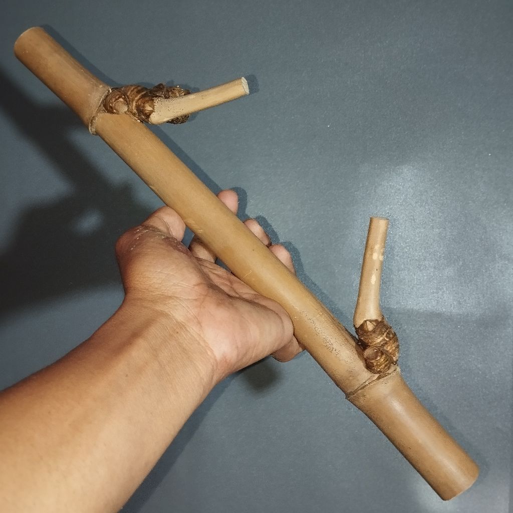 BAMBU HIASAN DINDING MODEL PETUK