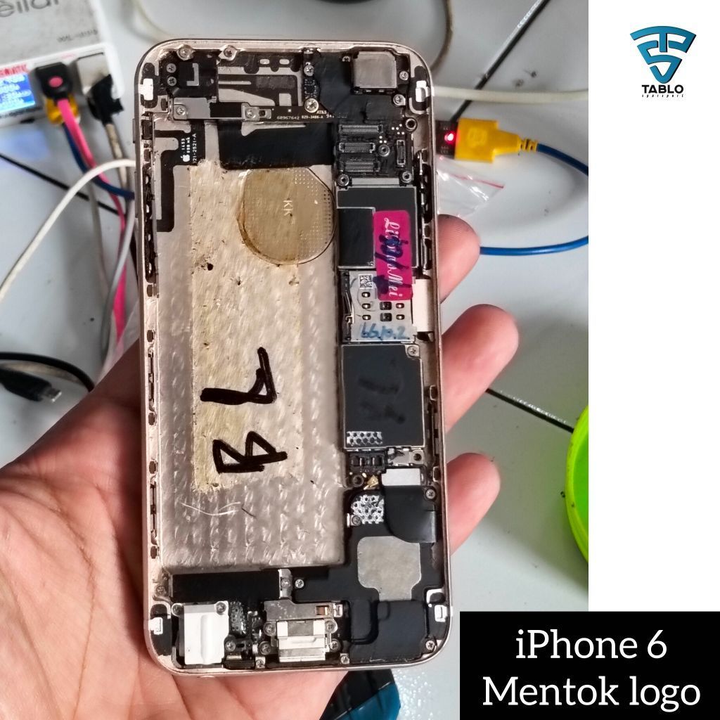 mesin iPhone 6 hidup mentok logo