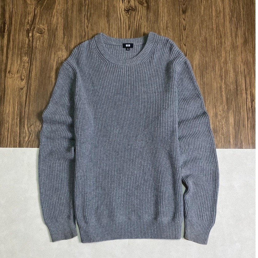 UNIQLO KNITWEAR