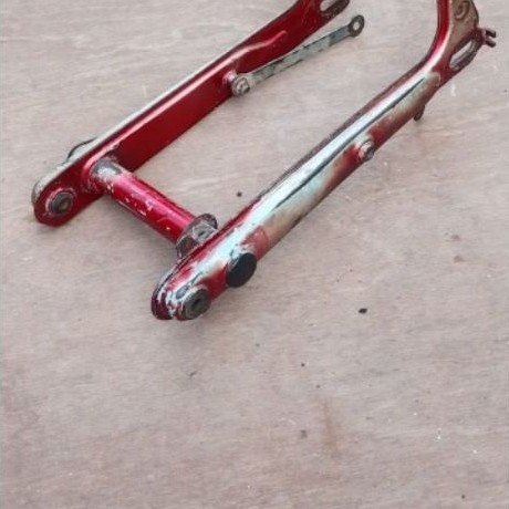 SWING ARM YAMAHA V80 V75 ORIGINAL COPOTAN MOTOR

