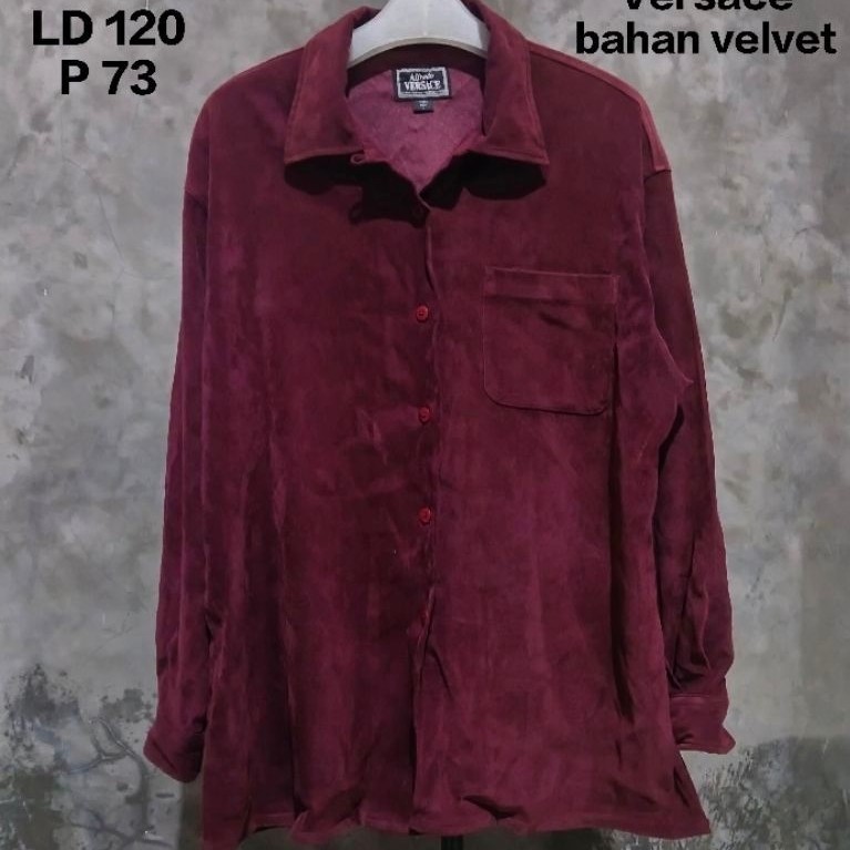 Kemeja Velvet Alfredo Versace