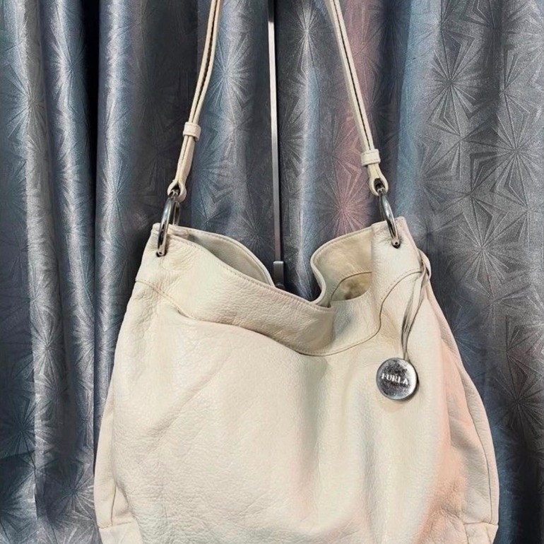 Furla leather bag hobo