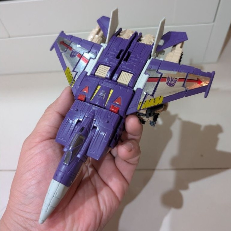 Transformers Blitzwing Titan Returns