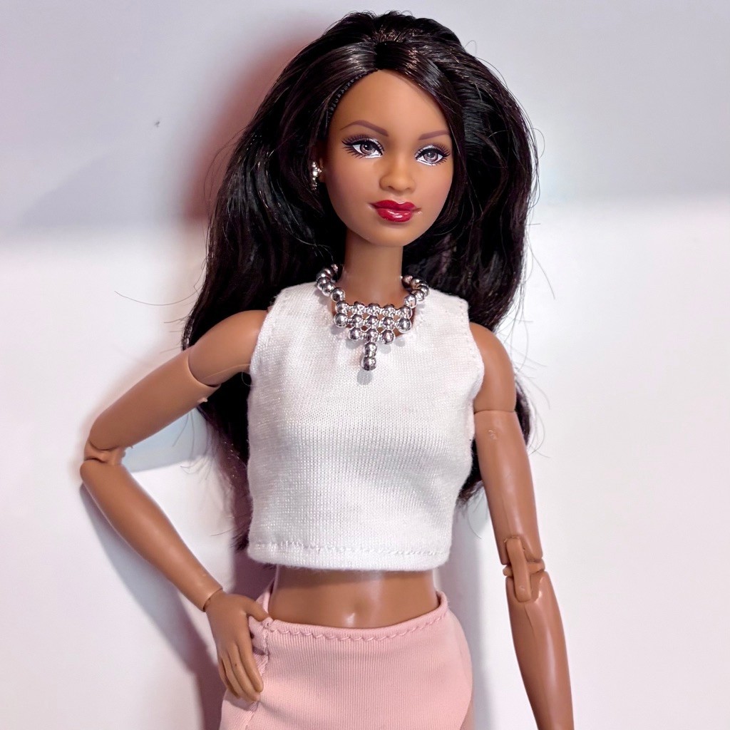 Barbie Mbili head holiday body Made to Move Rare
