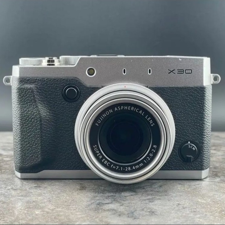 FUJIFILM X30/KAMERA FUJIFILM X30 MULUS FUJIFILM X30 MURAH
