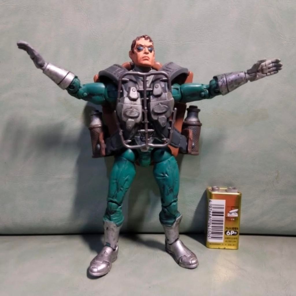 Marvel Legends Toybiz Toy Biz Doc Oc Doctor Octopus as Tortoise with Tentacle