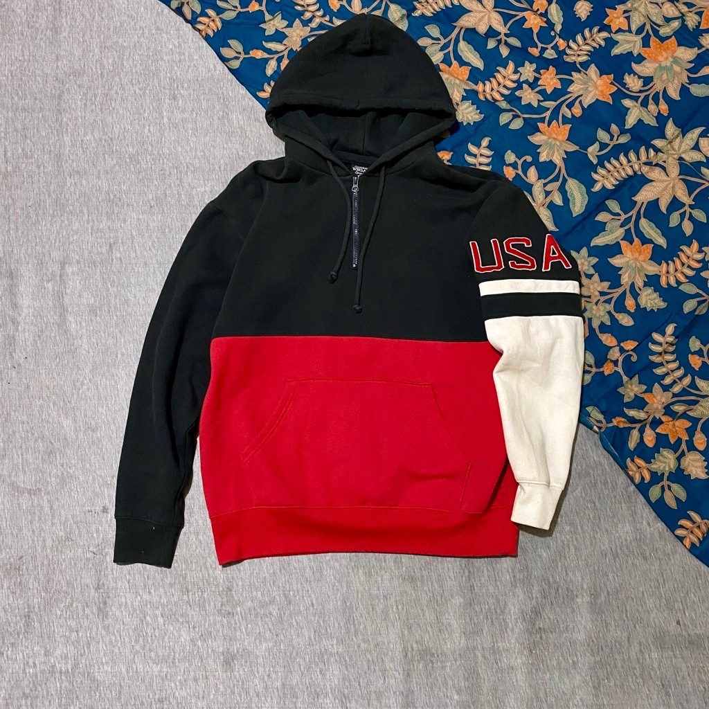 who au hoodie