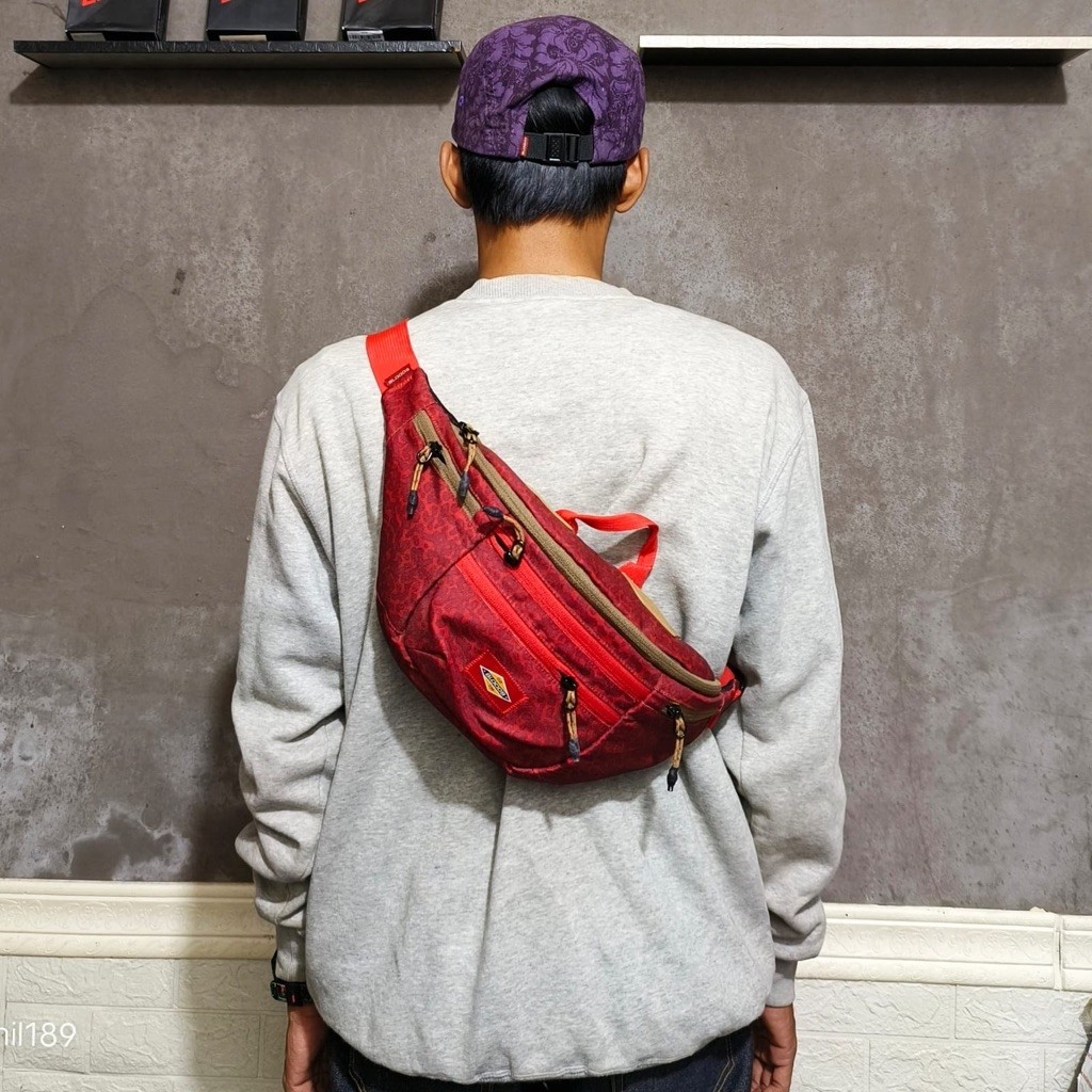 TAS SELEMPANG WAISTBAG BLOODS ROUDE RED ORIGINAL.