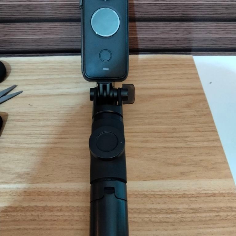 insta 360 x2